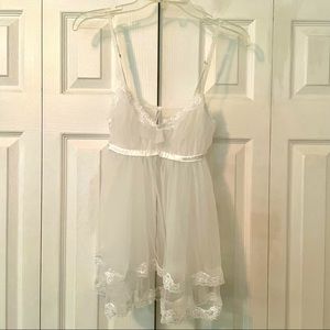 👰‍♀️Victoria’s Secret “I Do” collection teddy 👰‍♀️ White, Medium, Never Worn!